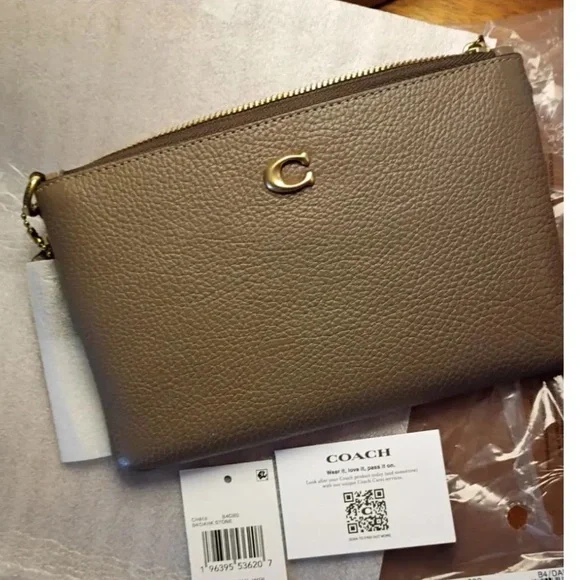 Coach essential wristlet Wallet - Picture 4 of 13